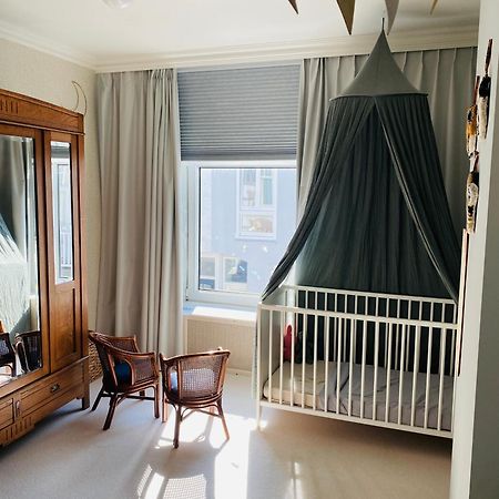 Familiehuis Aan Zee Met Ruim Dakterras Zandvoort Exteriör bild